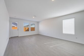 3925 Pontchartrain Pkwy in Sherman, TX - Building Photo - Building Photo