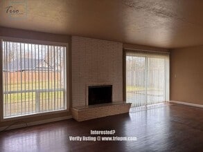 1663 Larkspur Loop in Eugene, OR - Building Photo - Building Photo