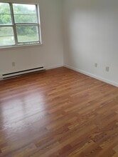 41 Belair Dr, Unit 41 in New Milford, CT - Foto de edificio - Building Photo