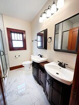 44 Drew St in Burlington, VT - Building Photo