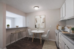 2205 Briarcliff Rd NE in Atlanta, GA - Building Photo