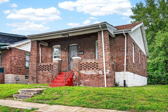 6705 St Louis Ave in St. Louis, MO - Building Photo - Building Photo