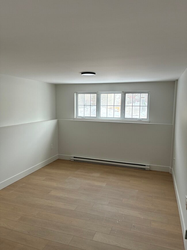 348 Lutz St in Moncton, NB - Building Photo - Building Photo