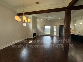 216 Golden Cypress Dr in Youngsville, LA - Building Photo - Building Photo
