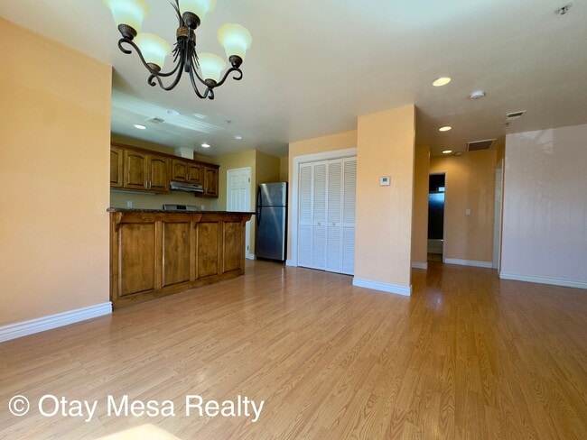 property at 1061 Saturn Blvd