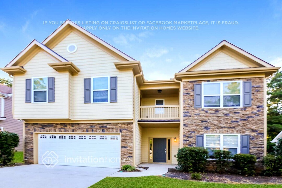 5159 Summer Haven Walk in Sugar Hill, GA - Building Photo