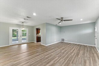 3223 Buckland St in Deltona, FL - Building Photo - Building Photo