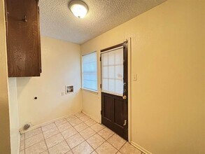 2107 Botts Dr in Arlington, TX - Building Photo - Building Photo