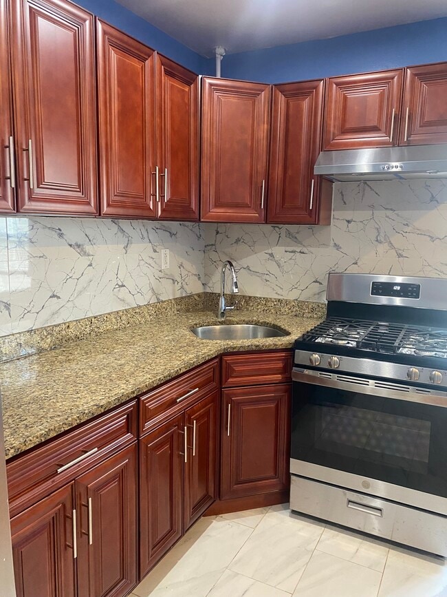 property at 19624 Hillside Ave