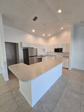 4710 Skyline Blvd in Cape Coral, FL - Building Photo - Building Photo