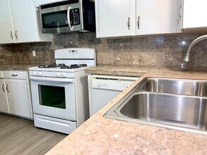 4708 Red River St in Austin, TX - Building Photo - Building Photo