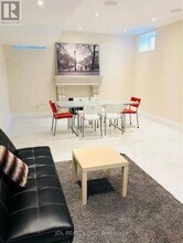 64 Churchill Ave in Toronto, ON - Building Photo - Building Photo