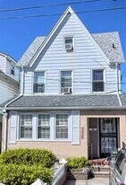 113-42 208th St in Queens, NY - Building Photo