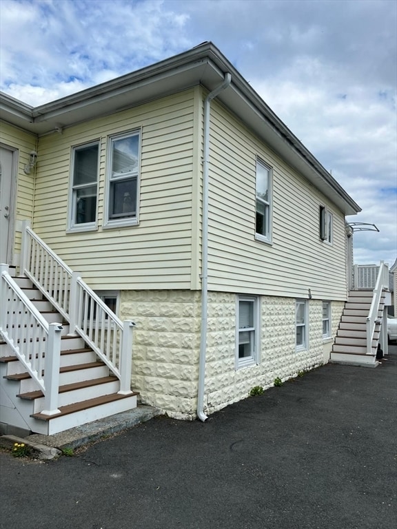 72 Bristow St in Saugus, MA - Building Photo - Building Photo