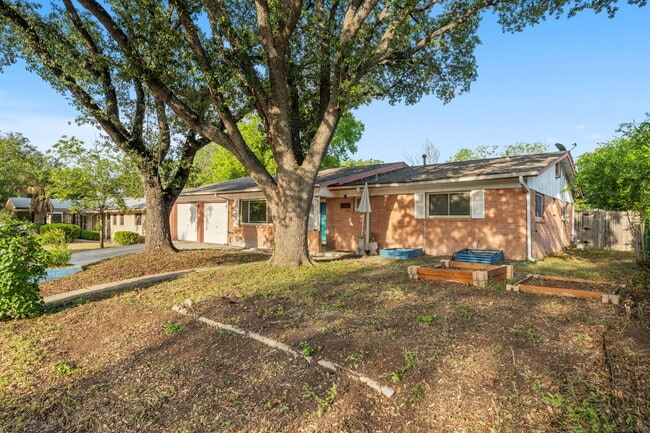 11110 Rendezvous Dr in San Antonio, TX - Building Photo - Building Photo