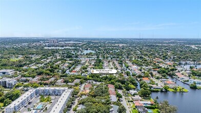 19432 NE 26th Ave in Miami, FL - Building Photo - Building Photo