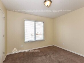 6801 Desert Dr in Plainfield, IL - Building Photo - Building Photo
