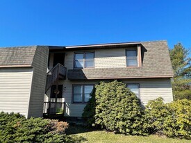 260 Adams Ln in Boone, NC - Building Photo