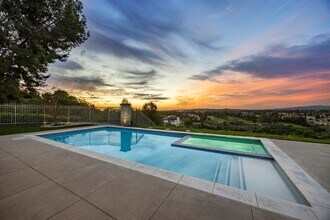 2309 Skyline in Fullerton, CA - Building Photo - Building Photo