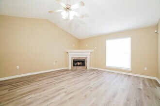 6932 Wrenwood Dr in Horn Lake, MS - Building Photo - Building Photo
