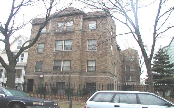 2242-2244 N Monticello Ave in Chicago, IL - Building Photo