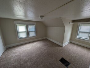 8218 Fayette St in Kansas City, KS - Building Photo - Building Photo