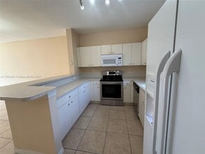 20437 NW 15th Ave in Miami, FL - Building Photo - Building Photo