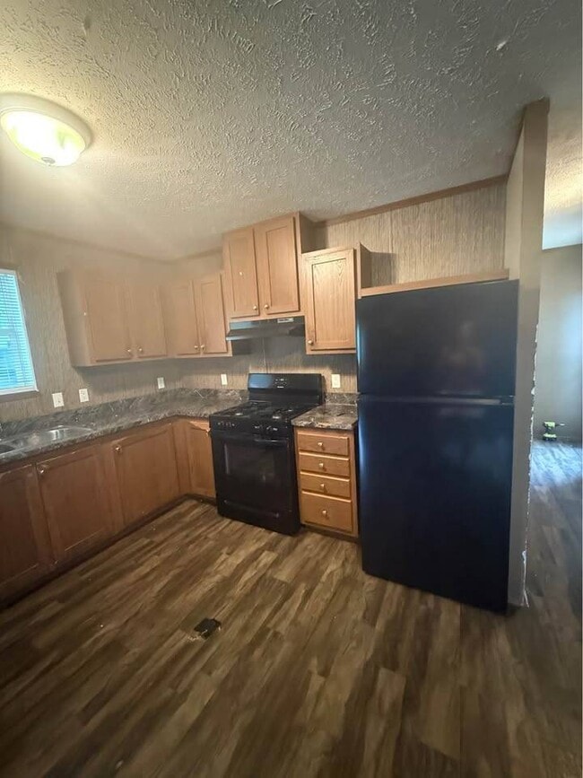 property at 1800 E Jordan Rd