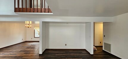 114 Murray Hill Rd, Unit 1C in East Stroudsburg, PA - Building Photo - Building Photo