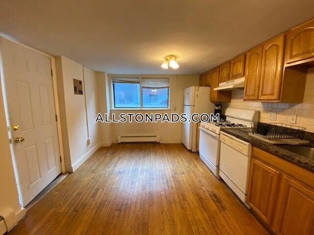 1 President Terrace in Boston, MA - Building Photo - Building Photo