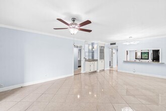 14475 Strathmore Ln in Delray Beach, FL - Building Photo - Building Photo
