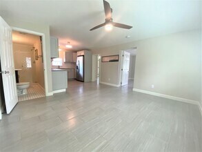 561 Southwest Blvd in Naples, FL - Building Photo - Building Photo