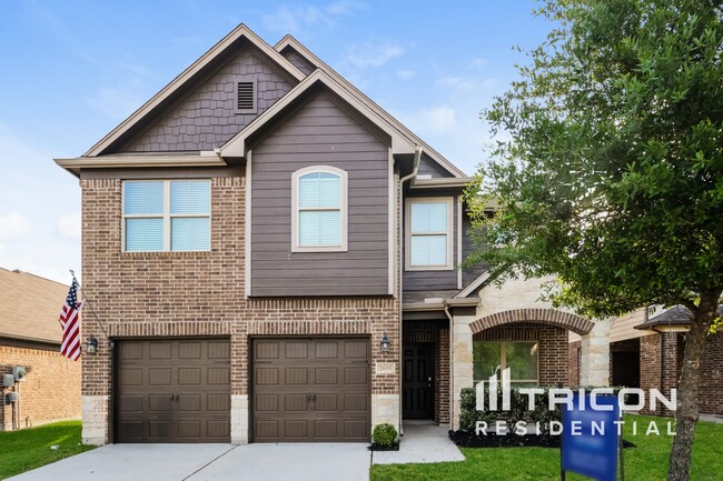 2655 Magnolia Fair Way