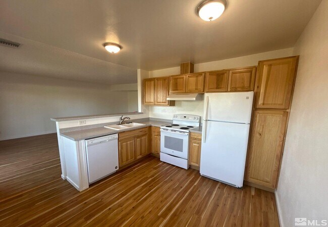 property at 3167 Cashill Blvd