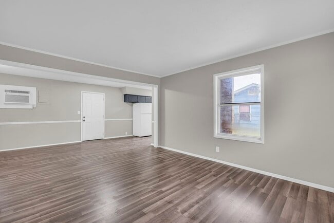 405 Summerhaven Dr in Columbus, MS - Foto de edificio - Building Photo