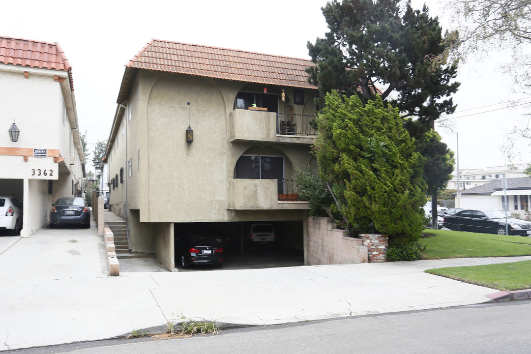 10555 Woodbine St in Los Angeles, CA - Building Photo