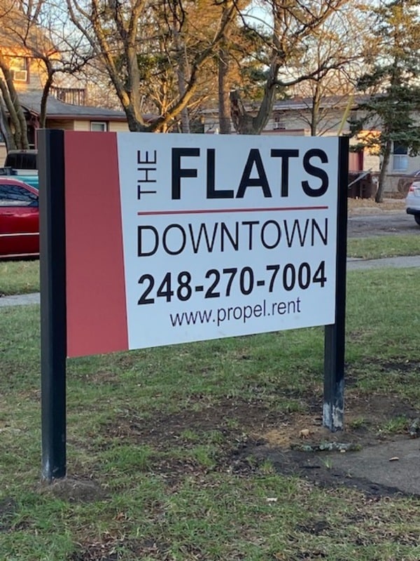 35505 E Michigan Ave in Wayne, MI - Building Photo - Building Photo