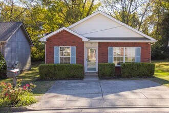 2029 Williams Valley Dr in Nashville, TN - Building Photo - Building Photo