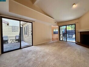 1897 Crestline Rd in Pleasanton, CA - Building Photo - Building Photo