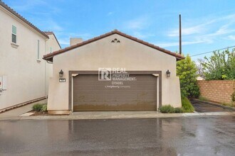 365 Huntington Ct in Rialto, CA - Building Photo - Building Photo