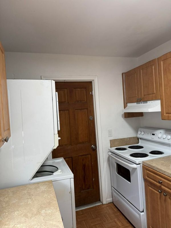 1245 W 35th St in Riviera Beach, FL - Building Photo - Building Photo