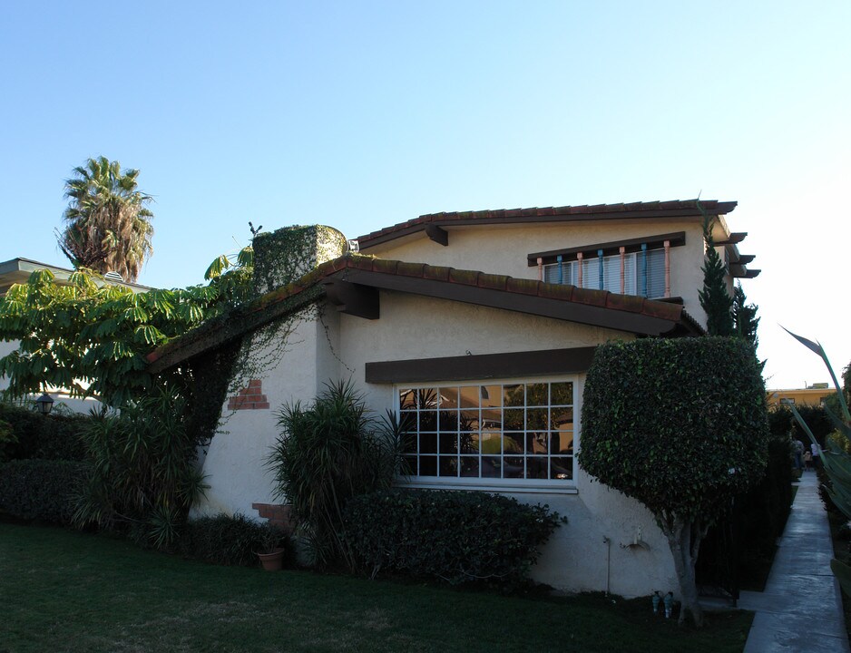 4452 Green Ave in Los Alamitos, CA - Building Photo