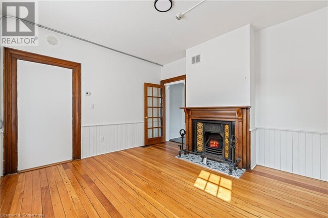 property at 13 Mountain St