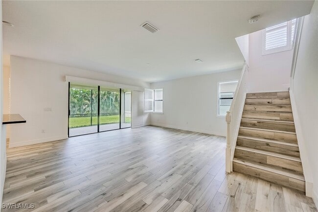 11623 Meadowrun Cir in Ft. Myers, FL - Building Photo - Building Photo
