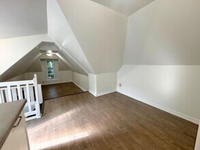 482 King William St in Hamilton, ON - Building Photo - Building Photo