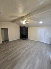 1605 Willowbrook St in Lancaster, TX - Building Photo - Building Photo