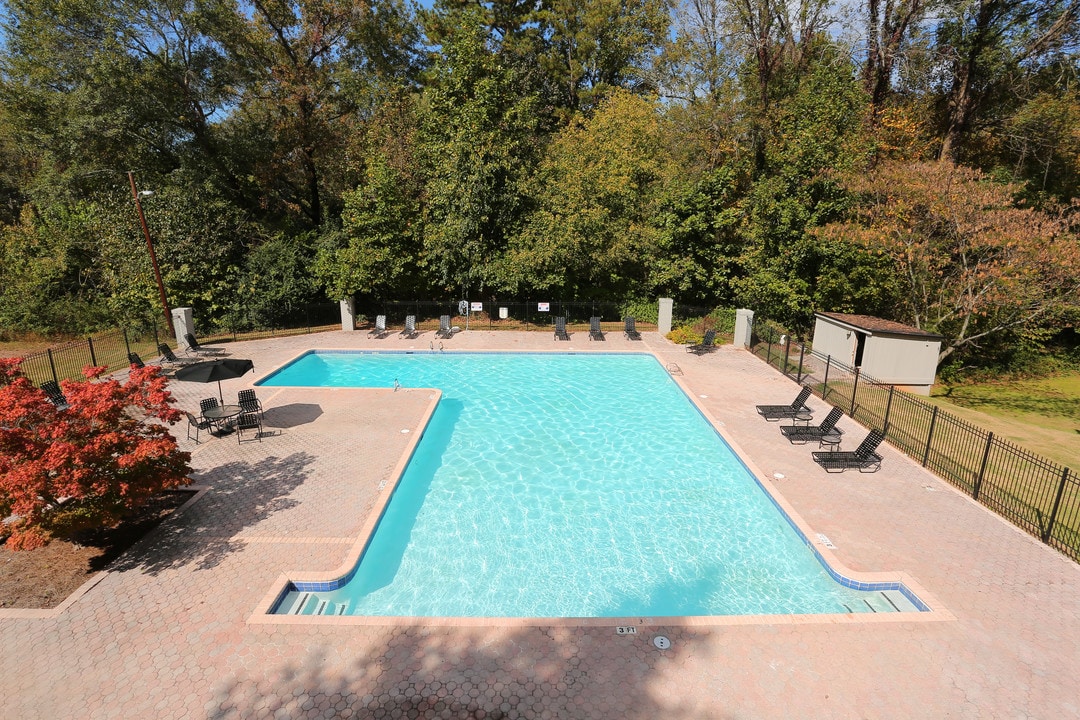 Dunwoody Exchange Apartments in Atlanta, GA - Building Photo