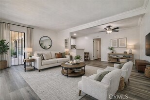 1835 W Crestwood Ln in Anaheim, CA - Building Photo