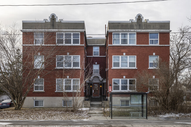 45 Alexandre-Taché Boul in Gatineau, QC - Building Photo - Building Photo