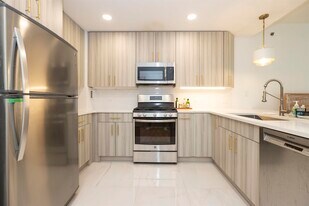 20 Newport Pkwy in Jersey City, NJ - Building Photo